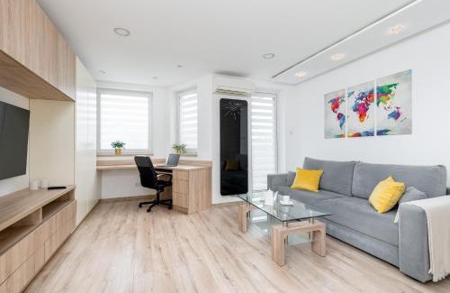 Libertow Apartment | Sunny Kliny Apartment