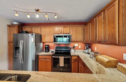 Steamboat Springs Condo | Sunray Meadows|2BR/2BA |Walk to Steamboat Resort!