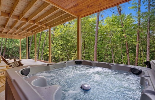 My Mountain Cabin | Sunrays Mountain Vista - Hot Tub, New Construction, Pet Friendly