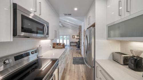Del Monte Forest House | Sunridge Lookout by AvantStay Big Backyard Oasis Patio Central Location