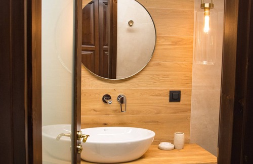 Ireon Hotel | Sunrise Hotel