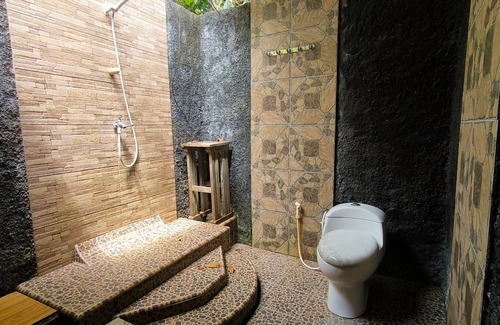 Karimunjava Hotel | Sunrise Sea Hill Cottages