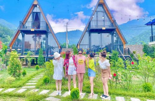 Soc Son House | Sunrise Villa - Venue Travel