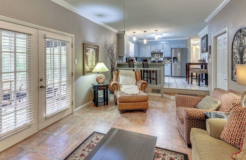 Rockwell House | Sunroom & Yard: Charming Hot Springs Home!