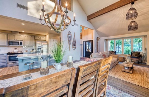 Shaver Lake Cabin | Sunset Retreat ~ AC, Big Views & Dream Deck