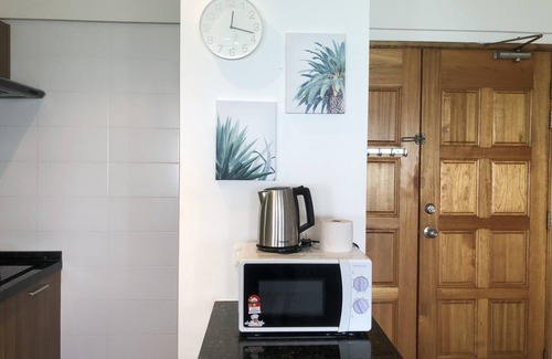 Batu Ferringhi House | Sunset Seaview 2BR apartment @ Bt Ferringhi