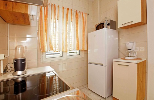 Vela Luka Apartment | Sunshine Apartment Doda