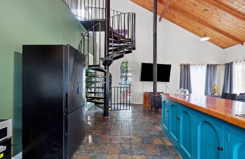 Middleton House | Sunshine Villa - 484 Kessell Rd, Middleton