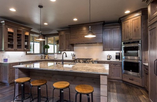Sunriver House | Sunstone Retreat with Hot Tub, BBQ & Game Room