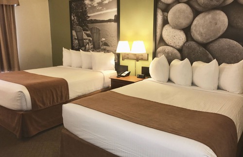 Amherst Hotel | Super 8 by Wyndham Amherst NS