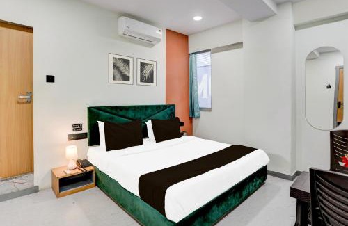 Surat Hotel | Super Collection O Adajan Formerly Hotel Sky Palace