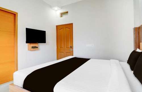 Shenoys Hotel | Super Collection O Market Road Ernakulam