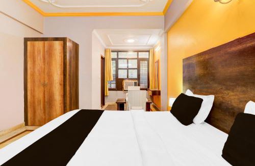 Indira Nagar Hotel | Super Hotel O Insaf Nagar Munshipuliya formerly Vibrant