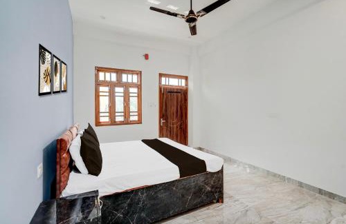 Lakhimpur Hotel | Super Hotel O Kashvi Inn & Cafe