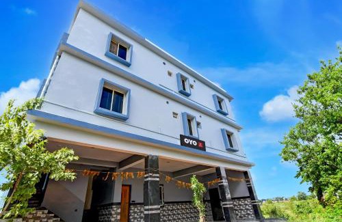 Bhubaneshwar Hotel | Super Hotel O MNJ Mansion