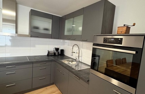 Hagen House | Super nice and extremely large apartment approx. 145 m² in a country house in Priorei