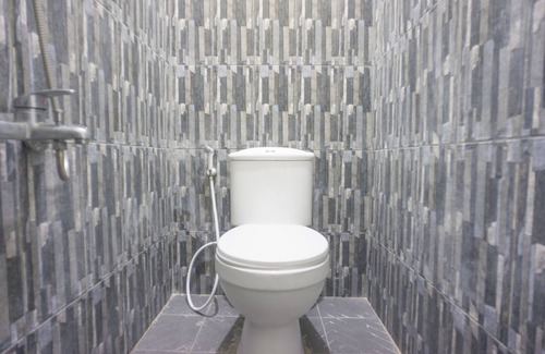 Berastagi Hotel | Super OYO 1696 Sapo Rumbia