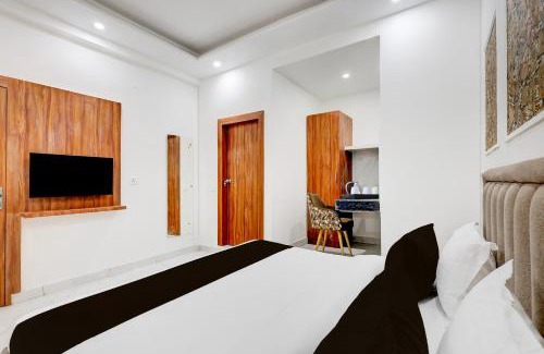 Faridabad Hotel | Super Townhouse Sarai Metro Station Formerly Palla