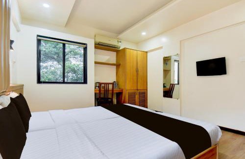 Viman Nagar Hotel | Super Townhouse Viman Nagar Business Stay Formerly Silver Crest
