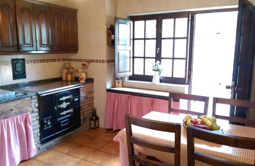 Puente Viesgo House | Superb 3 Bedroom Rural House in the Centre of Historic Puente Viesgo
