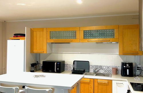 Sud Apartment | SUPERB APARTMENT WITH LOGIAS