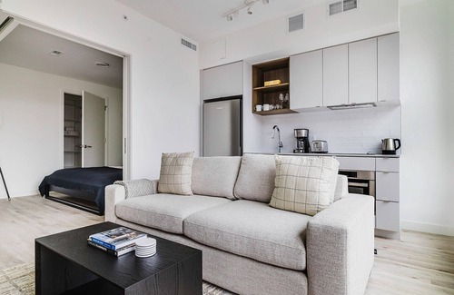 Truxton Circle Apartment | Superb NoMa 1BR w/Gym, Pool, EV Charging & A/C