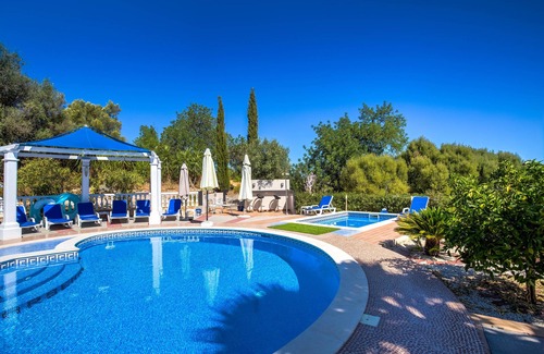Silves Villa | Superb Villa 10 Mins From Carvoeiro & Beach, near Silves Golf, Totally Private