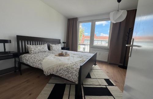 Ostertor Apartment | SuperHosts PARKPLATZ - Zentrum - TERRASSE - King-Bett - NETFLIX