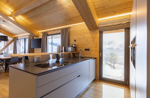 Haus im Ennstal Ski Chalet | Superior Chalet with 5 bedrooms and sauna & pool
