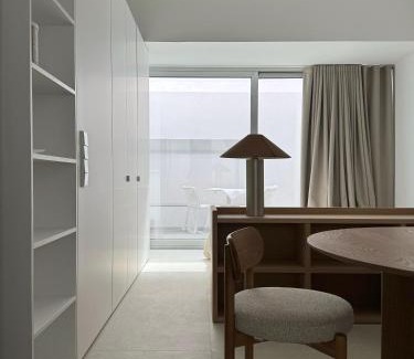 Burjasot Apartment | Superloft