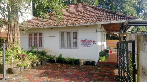 Kurumaseri House | Suraj Stays Glowing Meadows