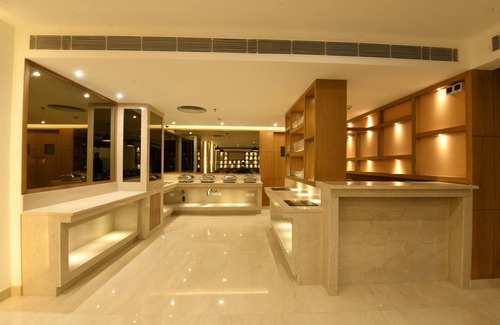 Ranjit Avenue Hotel | SureStay Plus Hotel by Best Western Amritsar