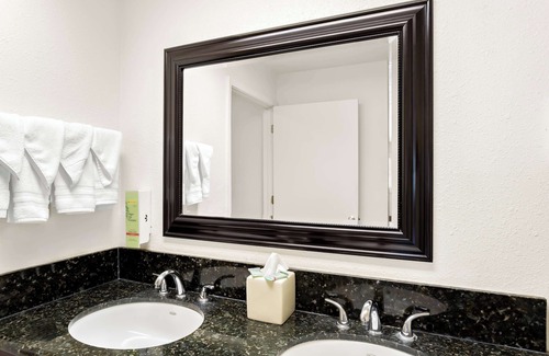 Susanville Hotel | Surestay Plus Hotel by Best Western Susanville