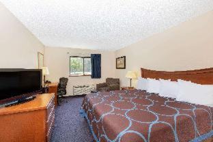 Grand Island Hotel | SureStay Plus Hotel by Best Western Grand Island