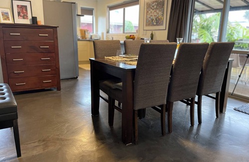 Ahipara House | Surf Stay - Ahipara