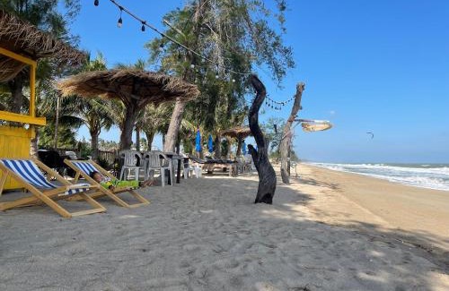 Huai Yang Apartment | Surinbeach Double Room 102