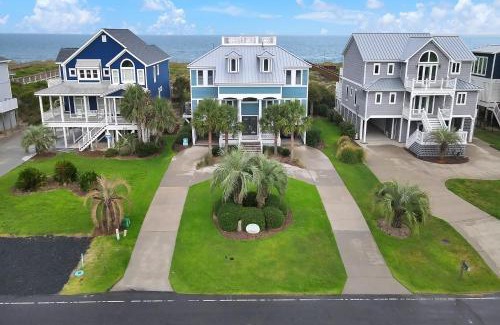 Caswell Beach House | Surviving Stress by Oak Island Accommodations
