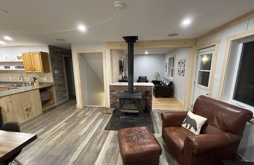 Amherst Cabin | Sutherlands Lake Lodge