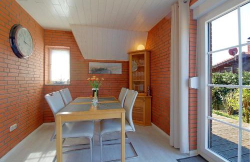 Neufeld House | SW10 Ferienhaus Seestern