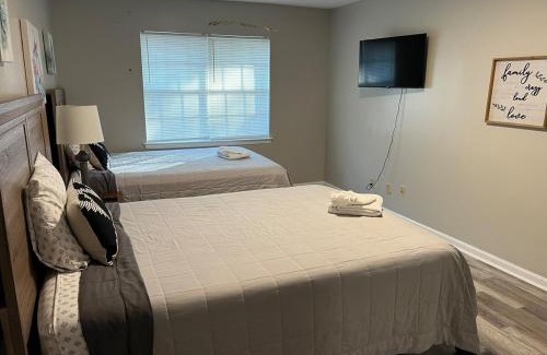 Gunter Afs House | Sweet Home Alabama 4BR 2BA oasis with pool WI-FI