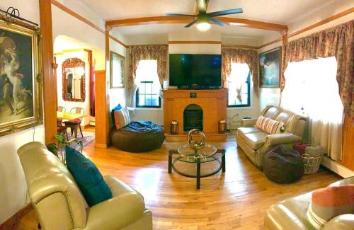 Queens Apartment | Sweet Home - Zoller Stays