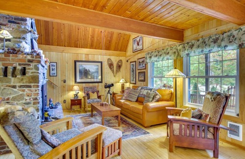 Gold Bar House | Swim, Hike and Fish Owls Nest Gold Bar Cabin