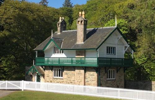 Glenlivet House | Swiss Cottage