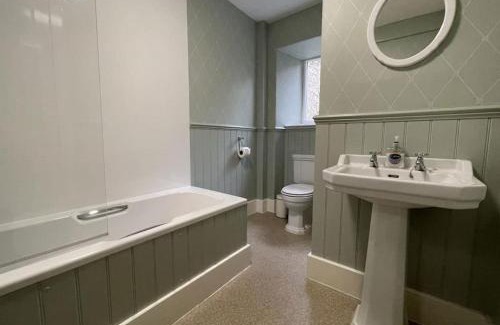 Glenlivet House | Swiss Cottage