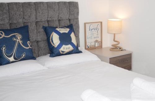 Aberporth Apartment | Swn Y Mor - Sound of the Sea - by Aberporth Beach Holidays