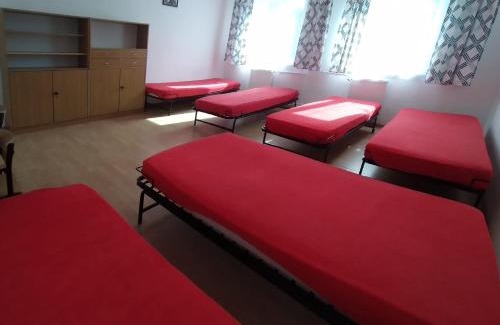 Wetlina Hostel | Szkolne Schronisko Młodzieżowe w Wetlinie