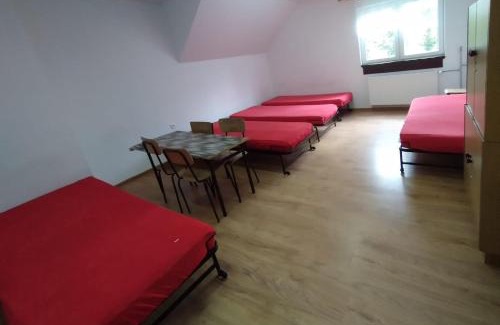 Wetlina Hostel | Szkolne Schronisko Młodzieżowe w Wetlinie