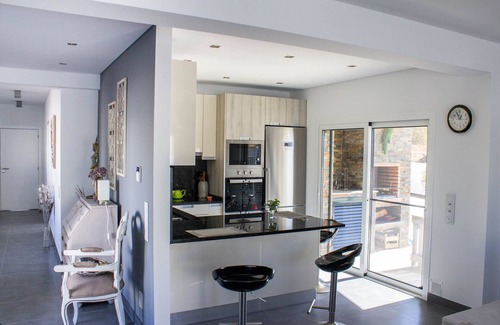 Monte Raposo Villa | Täydellinen Pool Villa Ihanteellisesti