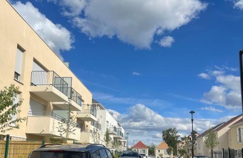 Ozoir-la-Ferriere Apartment | T2 Neuf, proche Paris & Disneyland