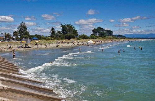 Tahunanui House | Tahuna Beach Oasis